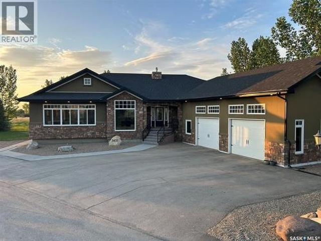 1451 1St Avenue Nw, Weyburn, SK, S4H 3E3 house for sale | Listing ID SK038256 | Royal LePage