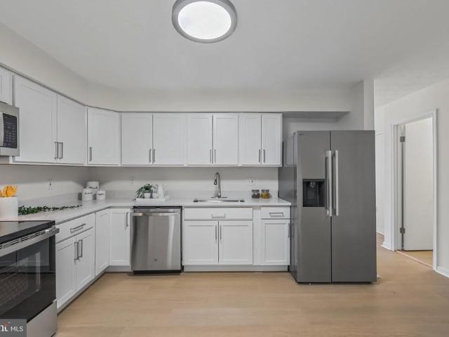 14521 Mayfair Drive