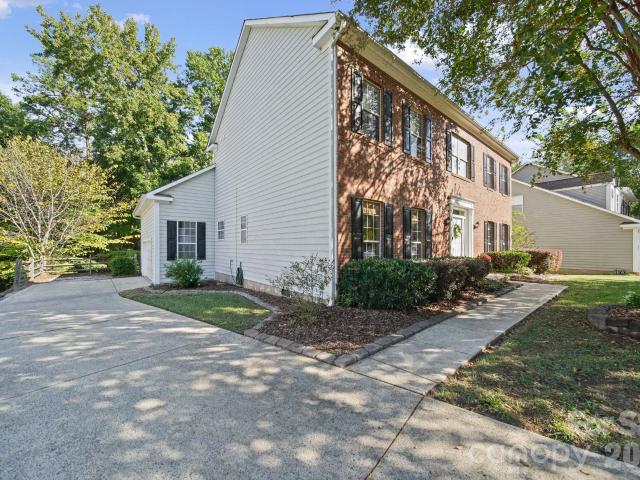 14528 Limestone Lane
