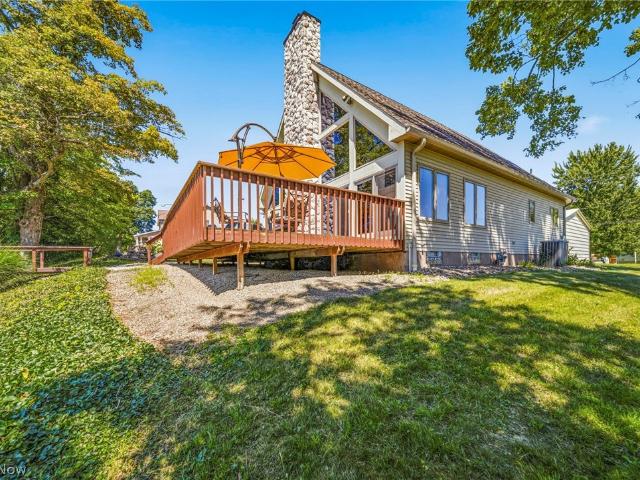 1452 Lake Vue Drive