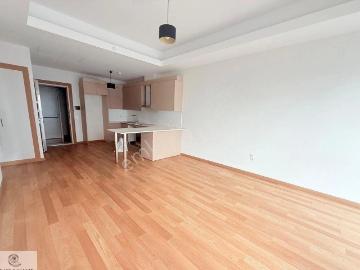 1453 Maslak’ta Kiralık 1+1 | Modern Yaşamın Merkezinde