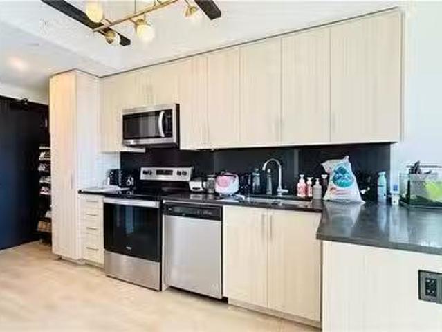145 Columbia Street W Unit# 1536, Waterloo, ON, N2L 0K7 cond.