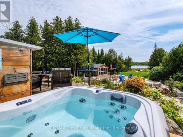 145 Devils Glen, Northern Bruce Peninsula, ON, N0H 2T0 house for sale | Listing ID X13747 | Royal LePage