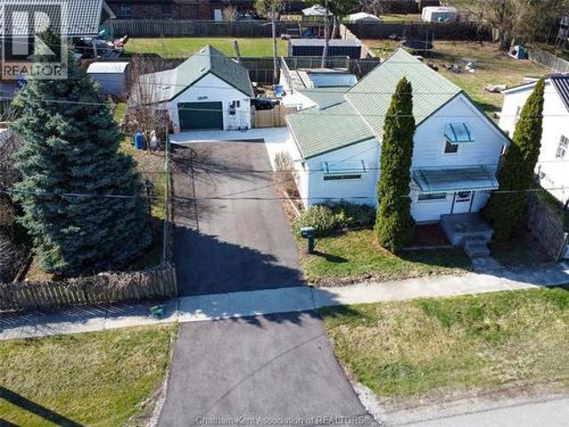 145 Jeanne Street, Wallaceburg, ON, N8A 3J5 house for sale | Listing ID 26015 | Royal LePage