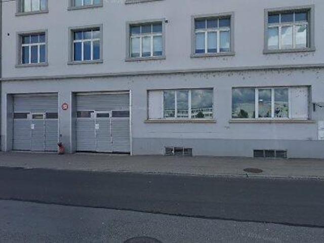 145 m2 apartment for rent in Biel