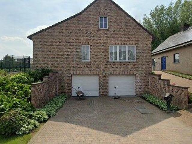 145 m2 apartment for rent in Kraainem