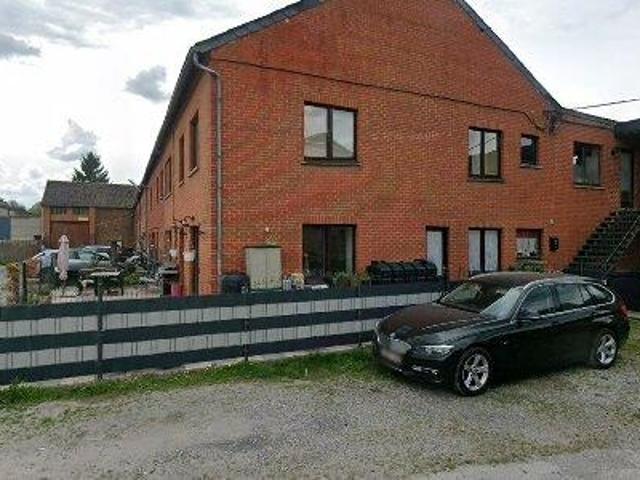 145 m2 apartment for rent in Walcourt