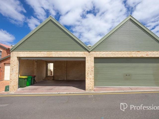 1/45 Marlston DriveBunbury WA 6230, Australia