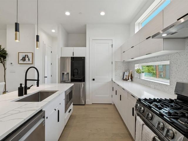 145 N Henderson Avenue # 107