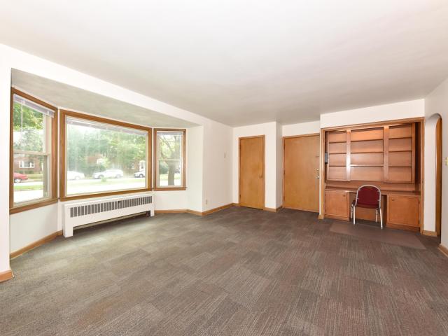 145 S 76th St