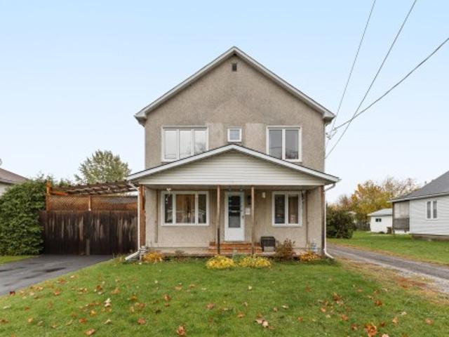 145 Rue Gagnon, Thurso, QC, J0X 3B0 house for sale | Listing ID 25685 | Royal LePage