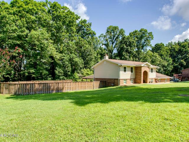145 Van Stowe Rd
