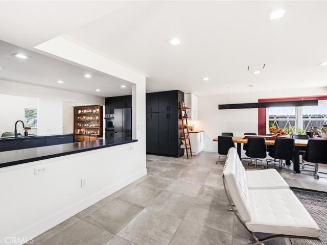 1464 Bedford