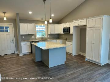 1465 Superior Dr # 17 # St. Johns, MI