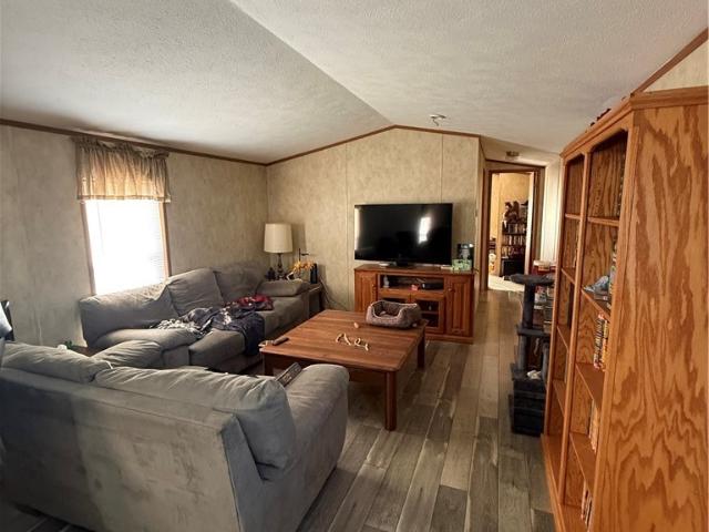 1467 East Drive