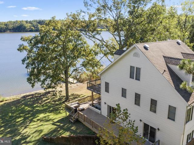 1468 Cedar Point Road
