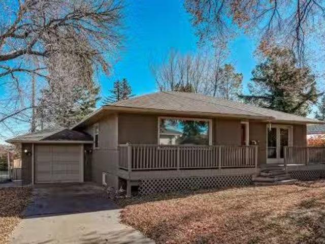 1468 Renfrew Drive Ne, Calgary, AB, T2E 5J5 house for sale.