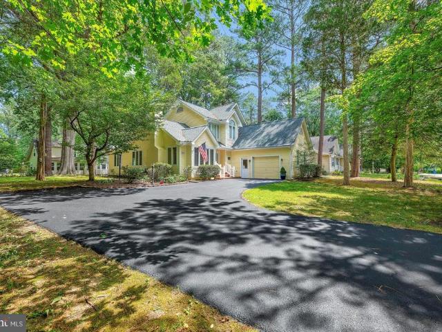 14600 Honeysuckle Way