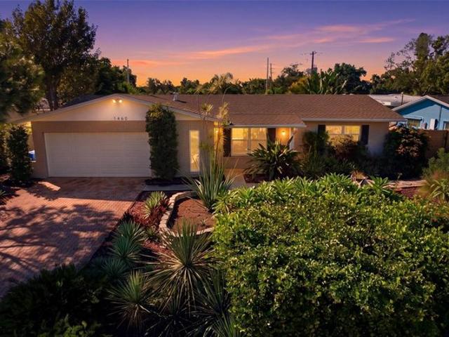 1460 69th Pl S, Saint Petersburg, FL 33705