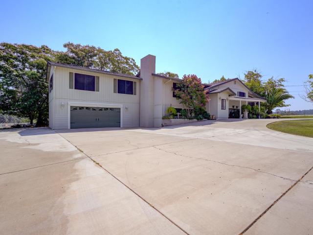 14610 Shasta View Drive