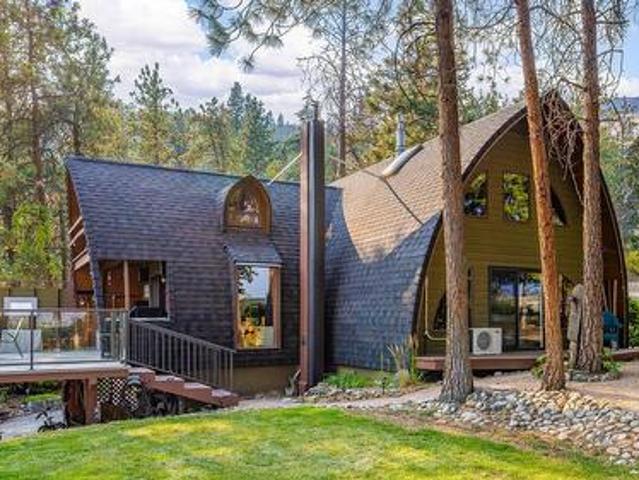 1461 Bear Creek Road, West Kelowna, BC, V1Z 2P8 house for sale | Listing ID 10398 | Royal LePage