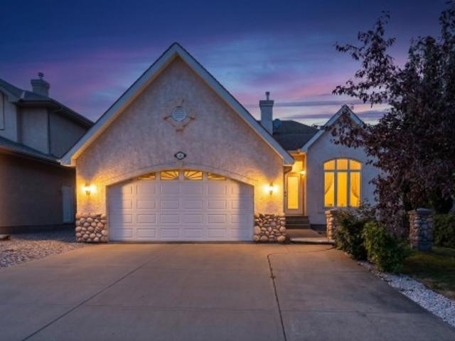 1462 Loewen Crest Nw, Edmonton, AB, T6R 2Y1 house for sale | Listing ID E4509 | Royal LePage