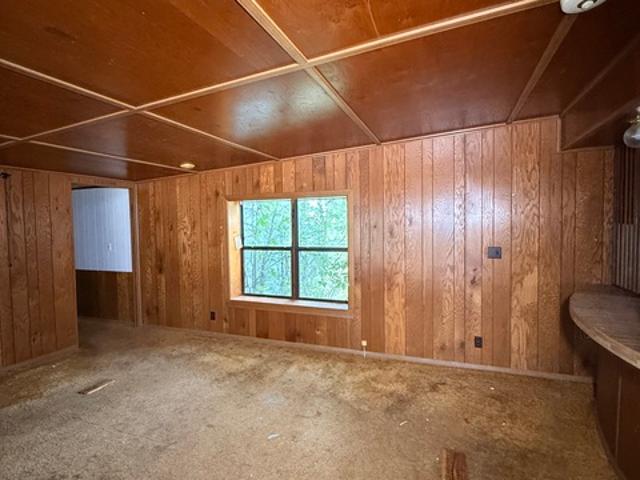14634 State Highway 7 E