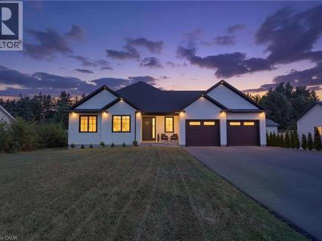 1463 Norfolk County Road 21, Delhi, ON, N4B 2W4 house for sale | Listing ID 40845 | Royal LePage