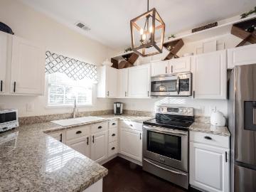 1463 Shadow Ridge Road