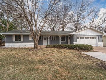 1463 Trollhagen Dr NE, Fridley, MN 55421 | MLS #7035