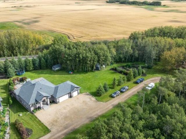 146 25 Twp Road 554, Rural Sturgeon County, AB, T8R 2G5 house for sale | Listing ID E4507 | Royal LePage