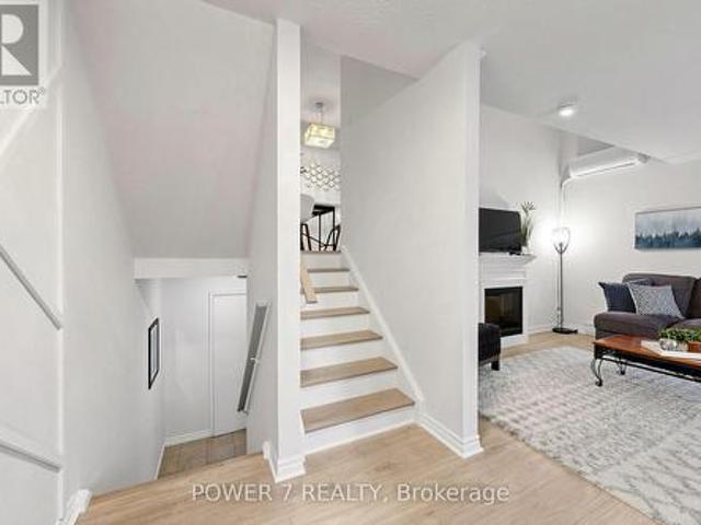 146 311 Milestone Crescent, Aurora, ON, L4G 3M2 townhouse for sale | Listing ID N13141 | Royal LePage
