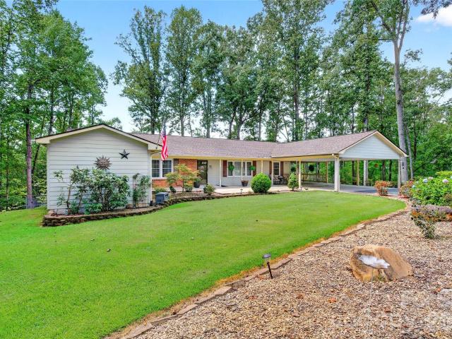 146 Cobblestone Drive