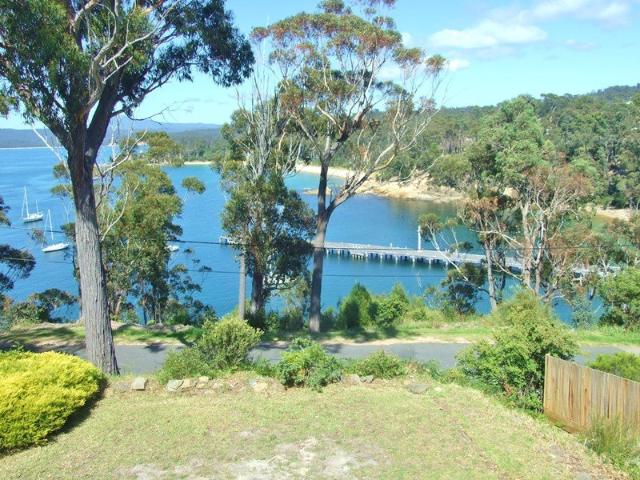 1/46 Cattle Bay Road, Eden
