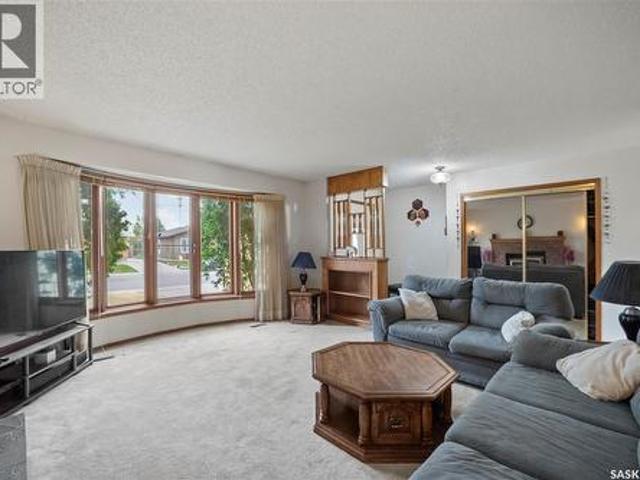 146 Alport Crescent, Regina, SK, S4R 7Y6 house for sale | Listing ID SK046675 | Royal LePage