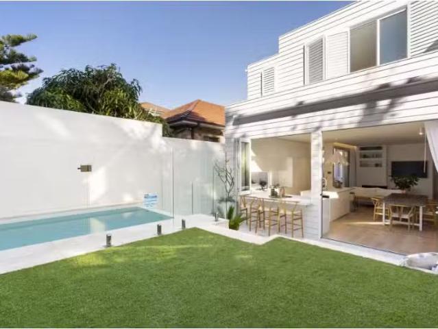 146 Blair Street, North Bondi Townhouse for rent Listed by Ma.