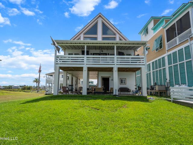 146 Elaine Drive