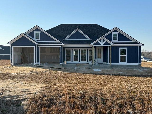 146 Lakeridge Dr, Adel, GA 31620