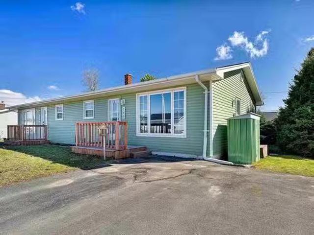 146 Lefurgey Avenue, Summerside, PE, C1N 2L8 semi detached f.