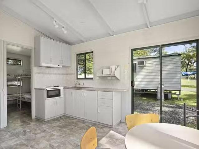 146 Manning River Drive, Taree South, NSW 2430