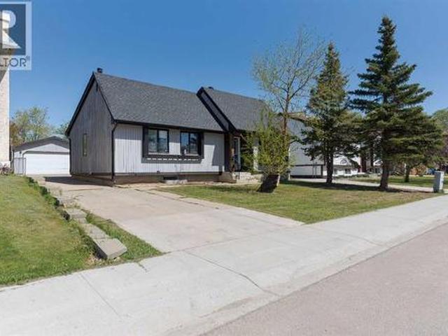 146 Mcconachie Crescent, Fort Mcmurray, AB, T9K 1K7 house for sale | Listing ID A2331 | Royal LePage