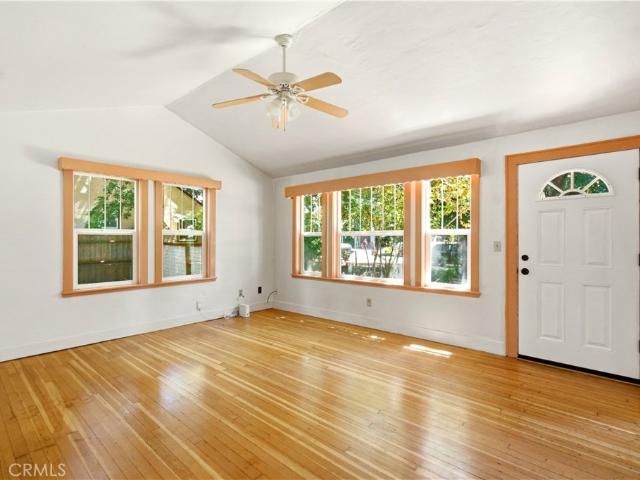 146 W 7th Avenue