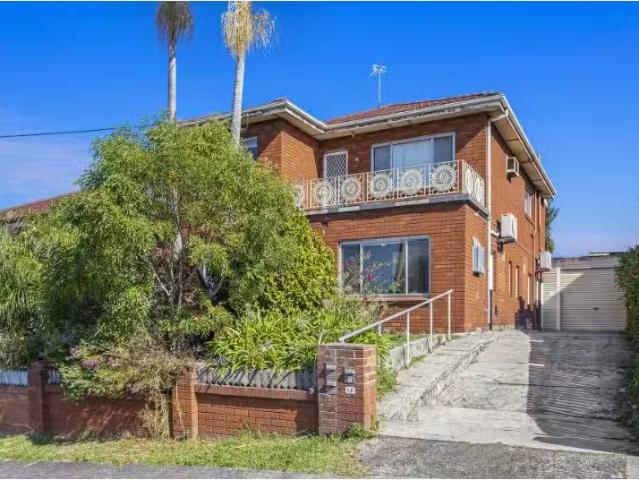 1/46 Weringa Avenue, Lake Heights Apartment for rent Listed b.