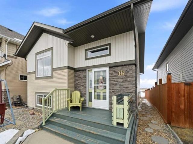 146 Truant Crescent, Red Deer, AB, T4P 0S8 house for sale | Listing ID A2297 | Royal LePage