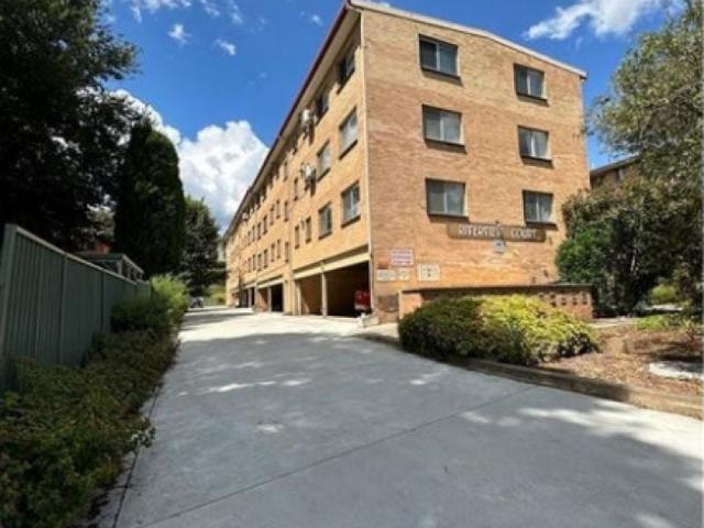 1/46 Trinculo Place, Queanbeyan