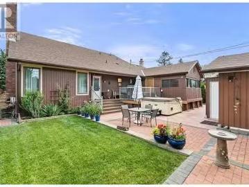 146 Yorkton Avenue, Penticton, BC, V2A 3V2 house for sale L.