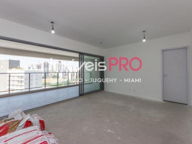 146m² 4 quartos, sendo 2 suítes