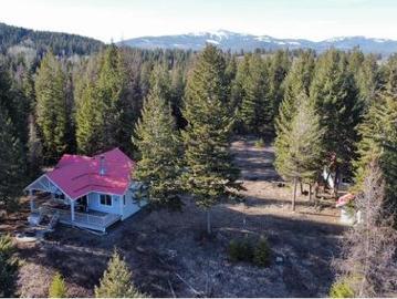 1475 Courtenay Brown Road, Bridesville, BC, V0H 1B0 house for sale | Listing ID 10382 | Royal LePage