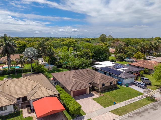 14762 SW 143rd Ter, Miami, FL 33196 | MLS #A12003