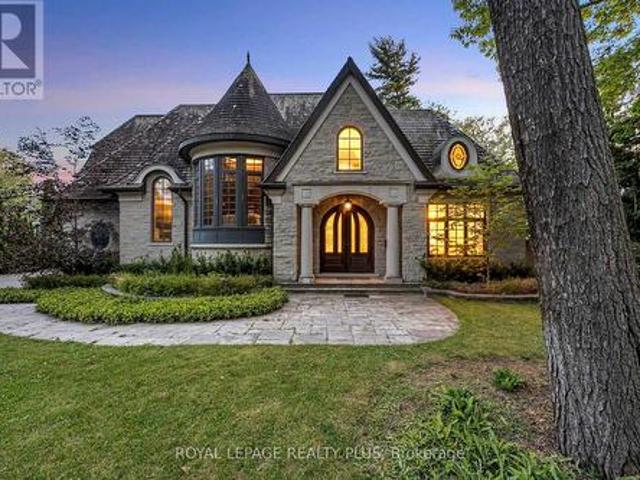1476 Carmen Drive, Mississauga, ON, L5G 3Z1 Luxury House for sale | Listing ID W13869 | Royal LePage Carriage Trade Luxury Properties